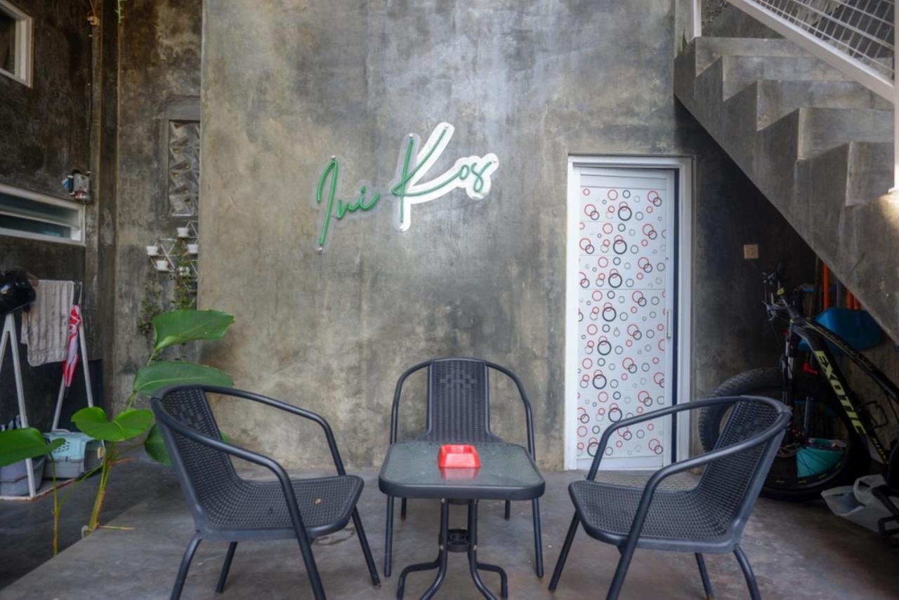 Reddoorz Near Jumbo Mall Sragen Exteriör bild